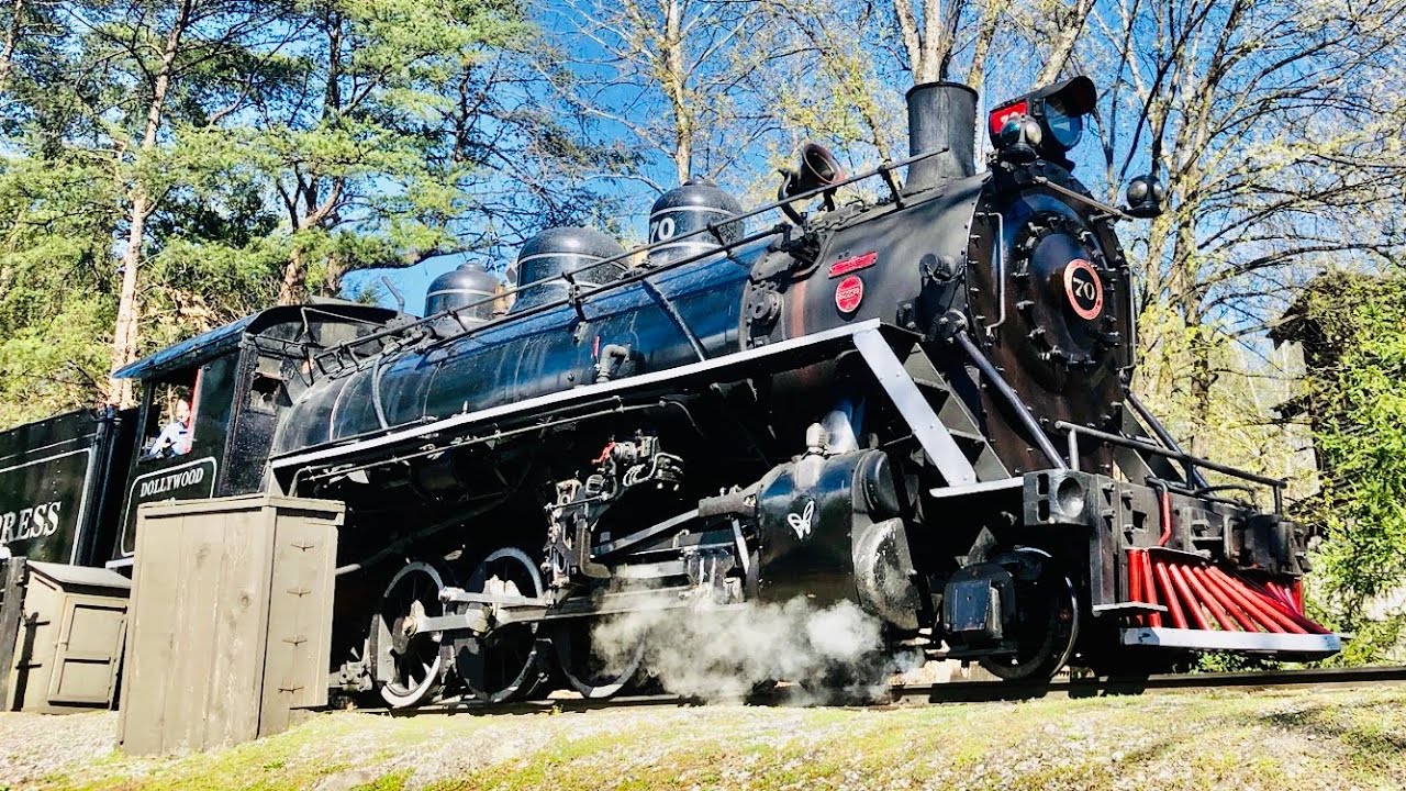 Dollywood Express: #70 3-19-2022
