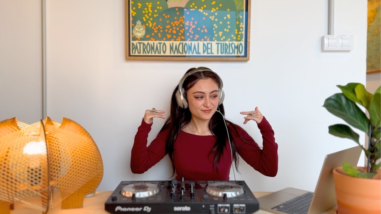 BEST (30 min) TECHNO WORKOUT Mix