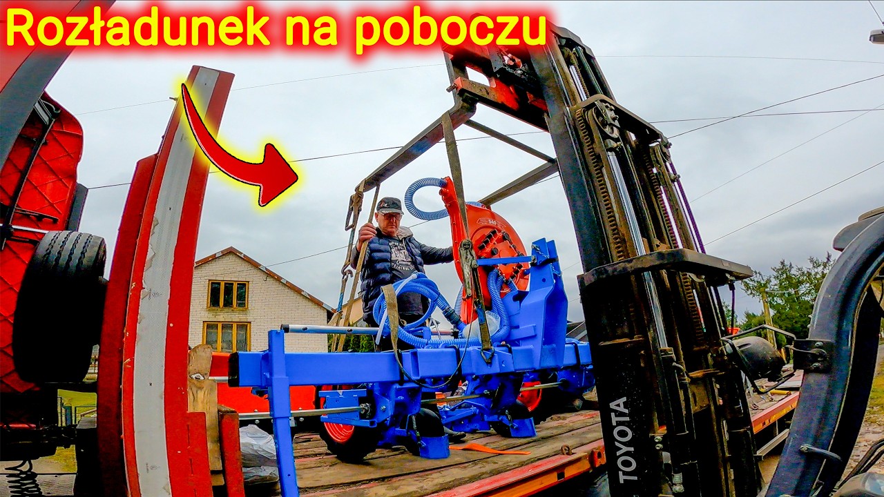 Dwa Ursusy C-330 i jeden Zetor👉 Artur przywozi siewnik Monosem do warzyw [Korbanek]