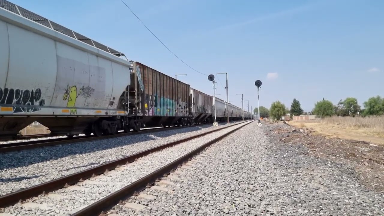 CPKC 8726 CPKC 4841 CPKC 8888 8770 8816 LN04 LOCAL ESCOBEDO MÉXICO AL SUR CON SALUDO DEL MAQUINISTA 