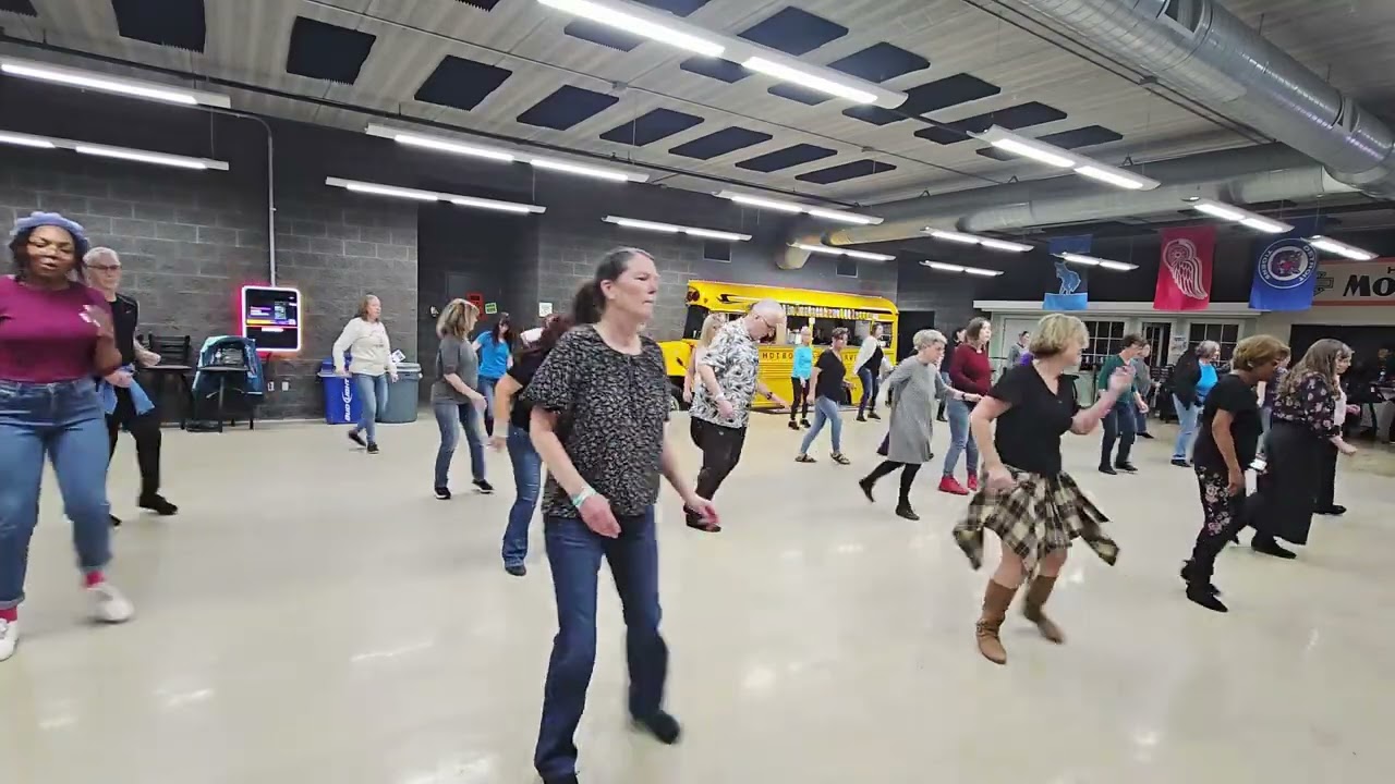 Turn The Lights Off improver level line dance.