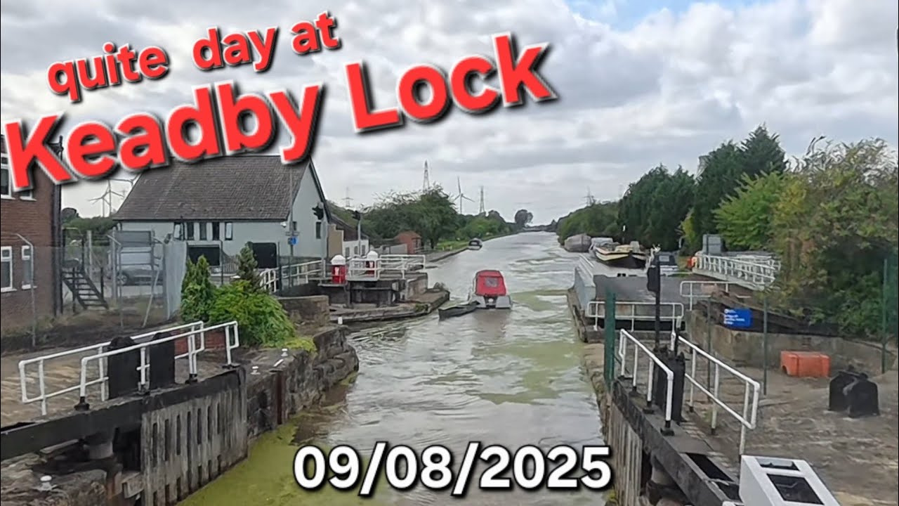 Quiet day at Keadby Lock 09082025