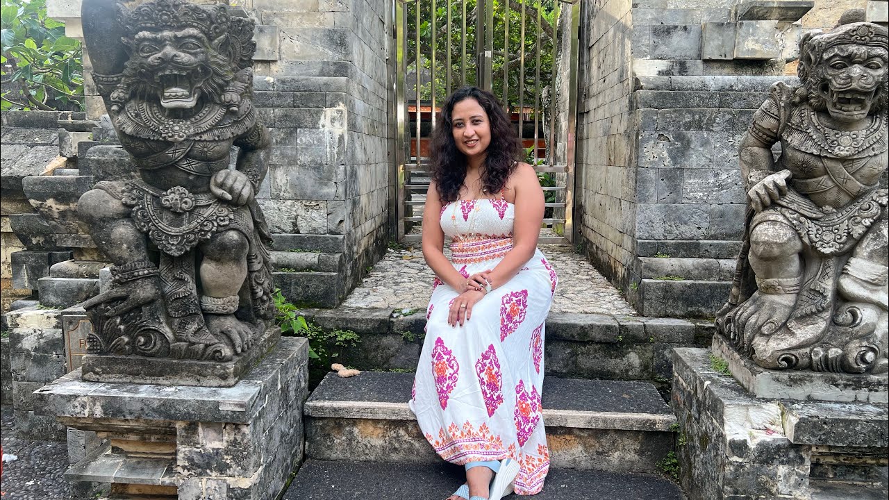 Day 2 Bali:Uluwatu temple and Kecak dance