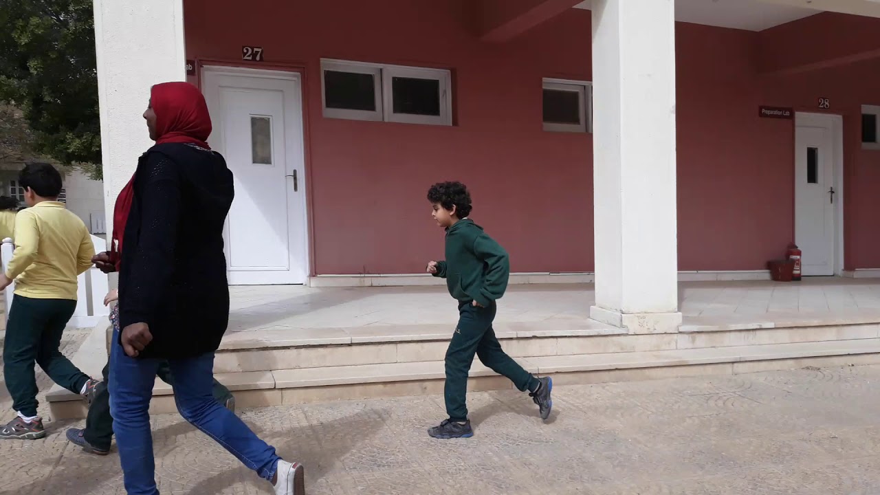 مدرسة بردى ادارة العبور