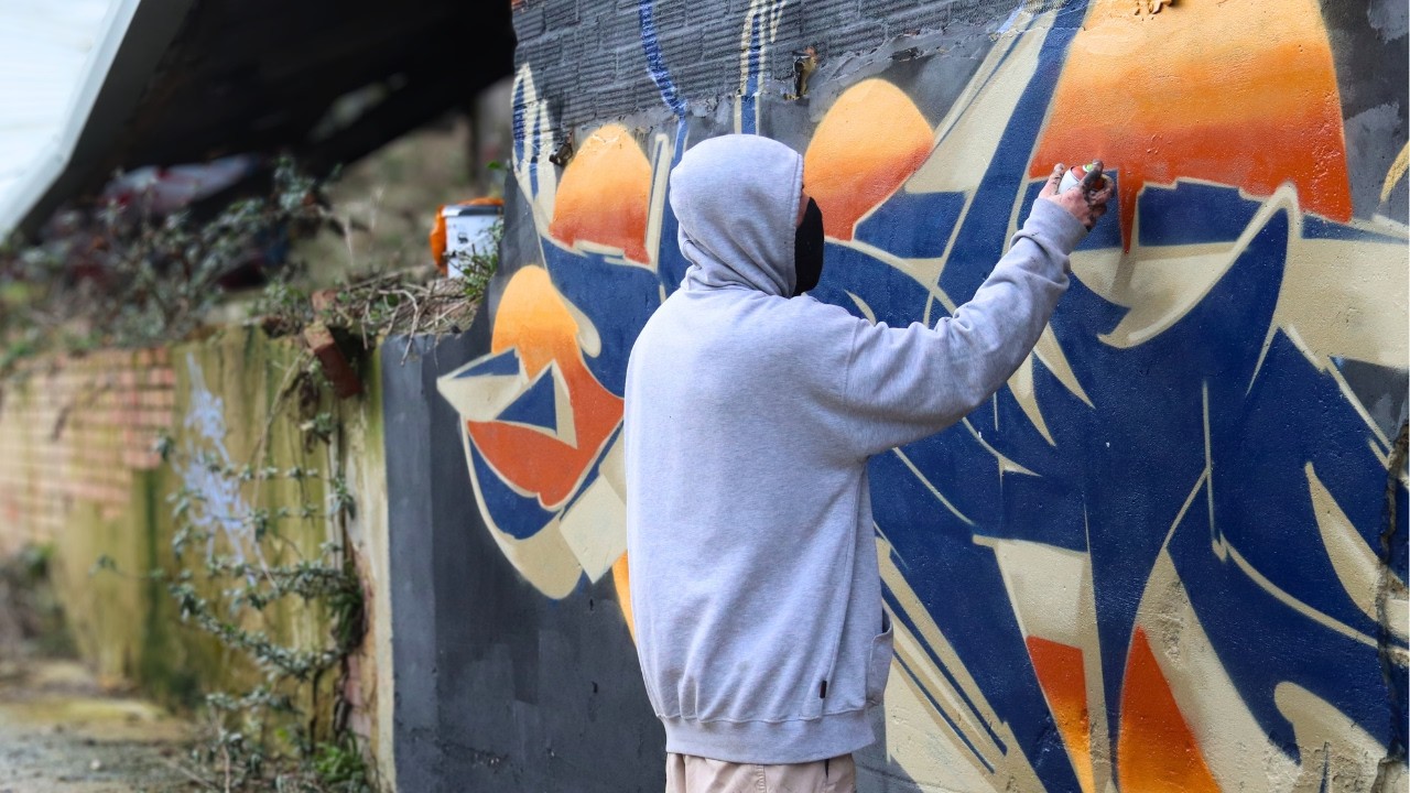 BURNER Graffiti on Abandoned Factory - Drows one - sunsets in rain