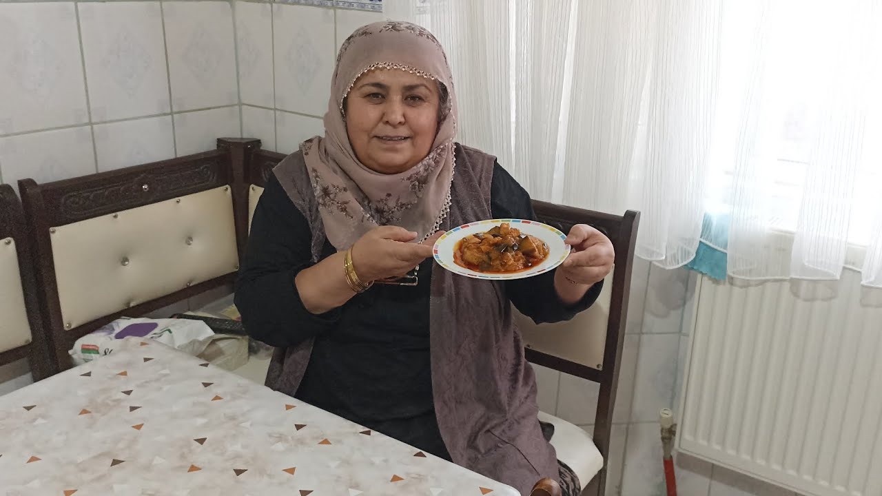 📢Gelin Kaynana Akşam Yemek Yaptık 🫕👍 Musakkalık patlıcandan harika  tencere yemeği yaptık💯👌✅🫕