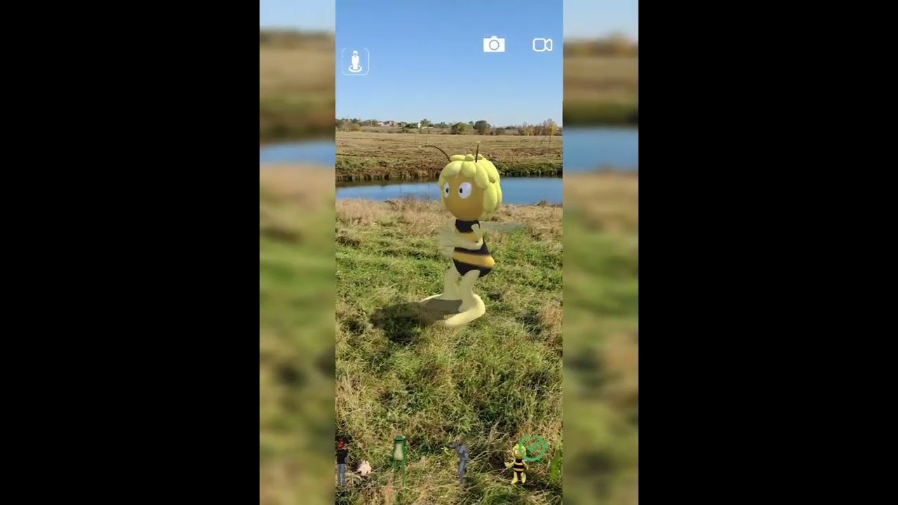 Приключения пчелки Майи в Дополненной Реальности /Maya the Bee Adventures in Augmented Reality