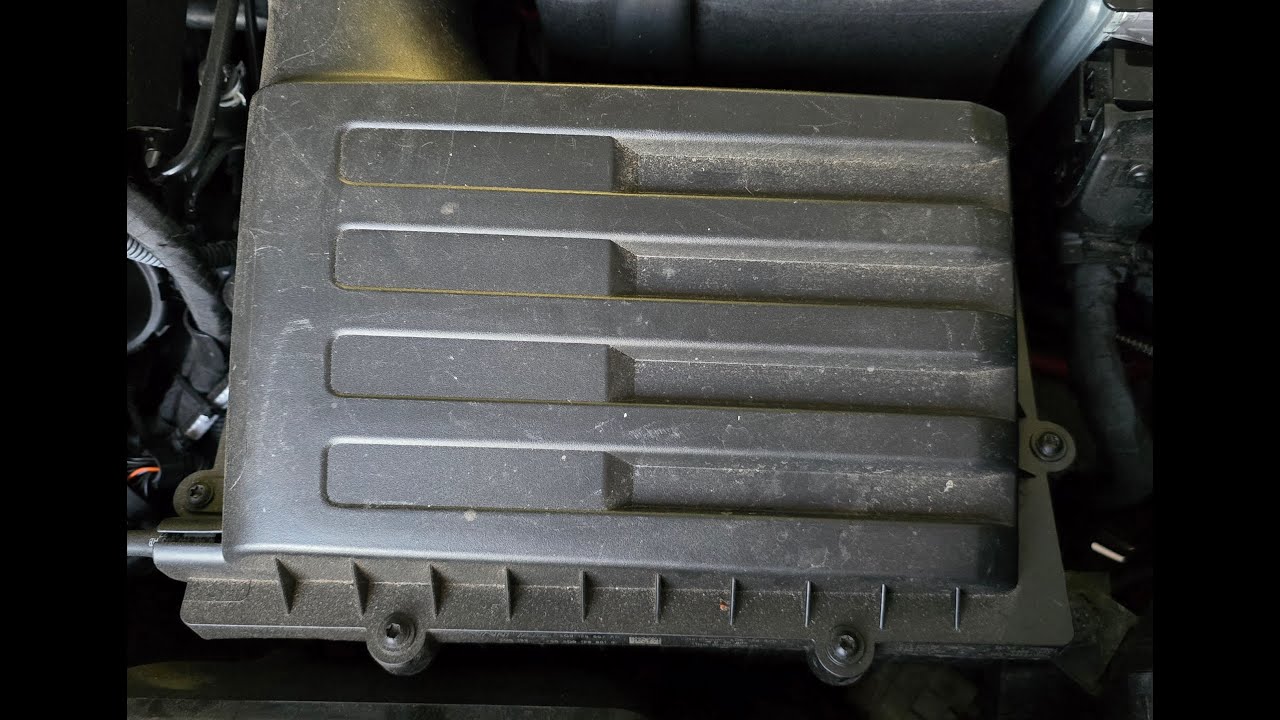 Cupra Ateca / Seat Ateca Ansaugfilter wechseln / Luftfilter wechseln