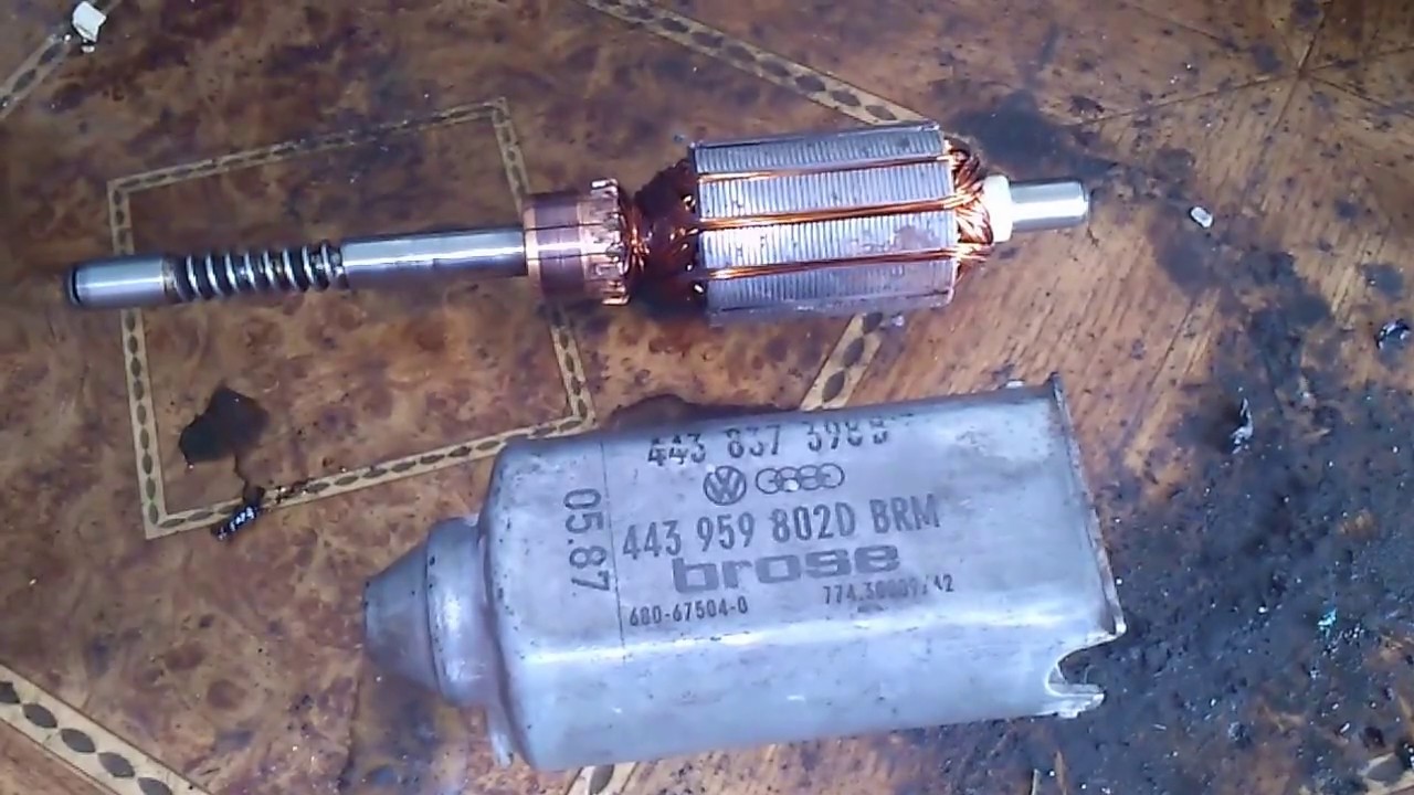 Неисправность двигателя стеклоподъемника .Fault window motor.