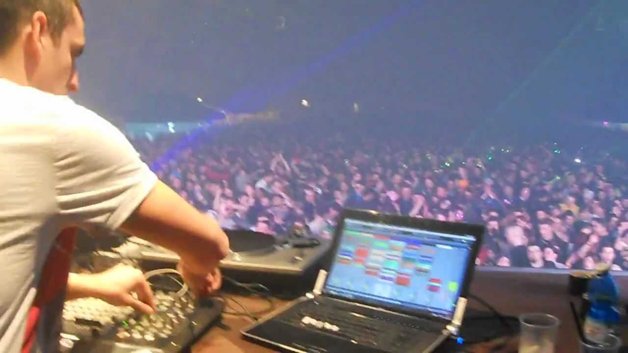 CAPODANNO 2012-2013_MAGNETIK WINTER NYE - Guigoo Narkotek live