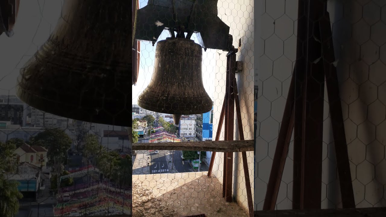 SINOS DA IGREJA DE SÃO BENEDITO EM TERESINA - PI - CHAMADA PRA MISSA