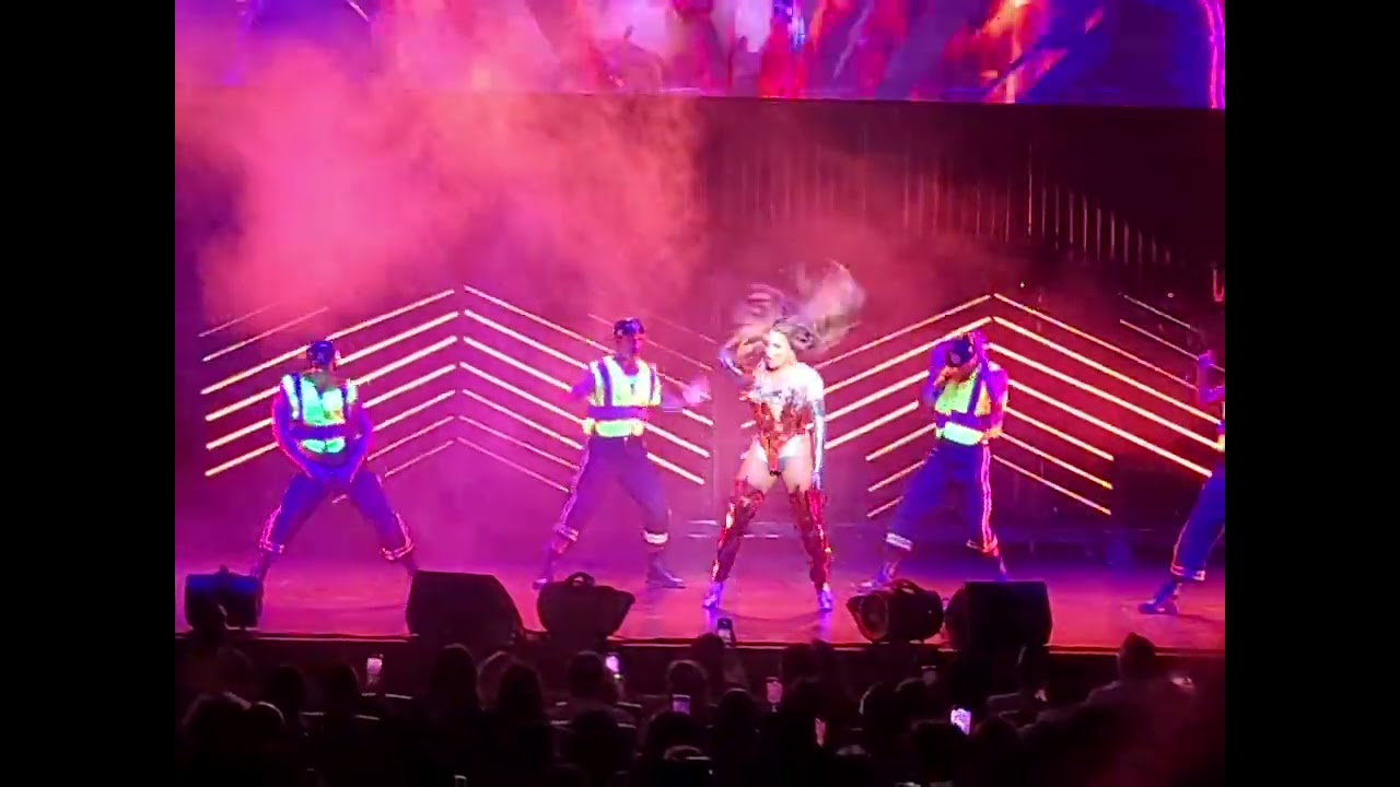 Rupaul's All Stars - Roxy Andrews