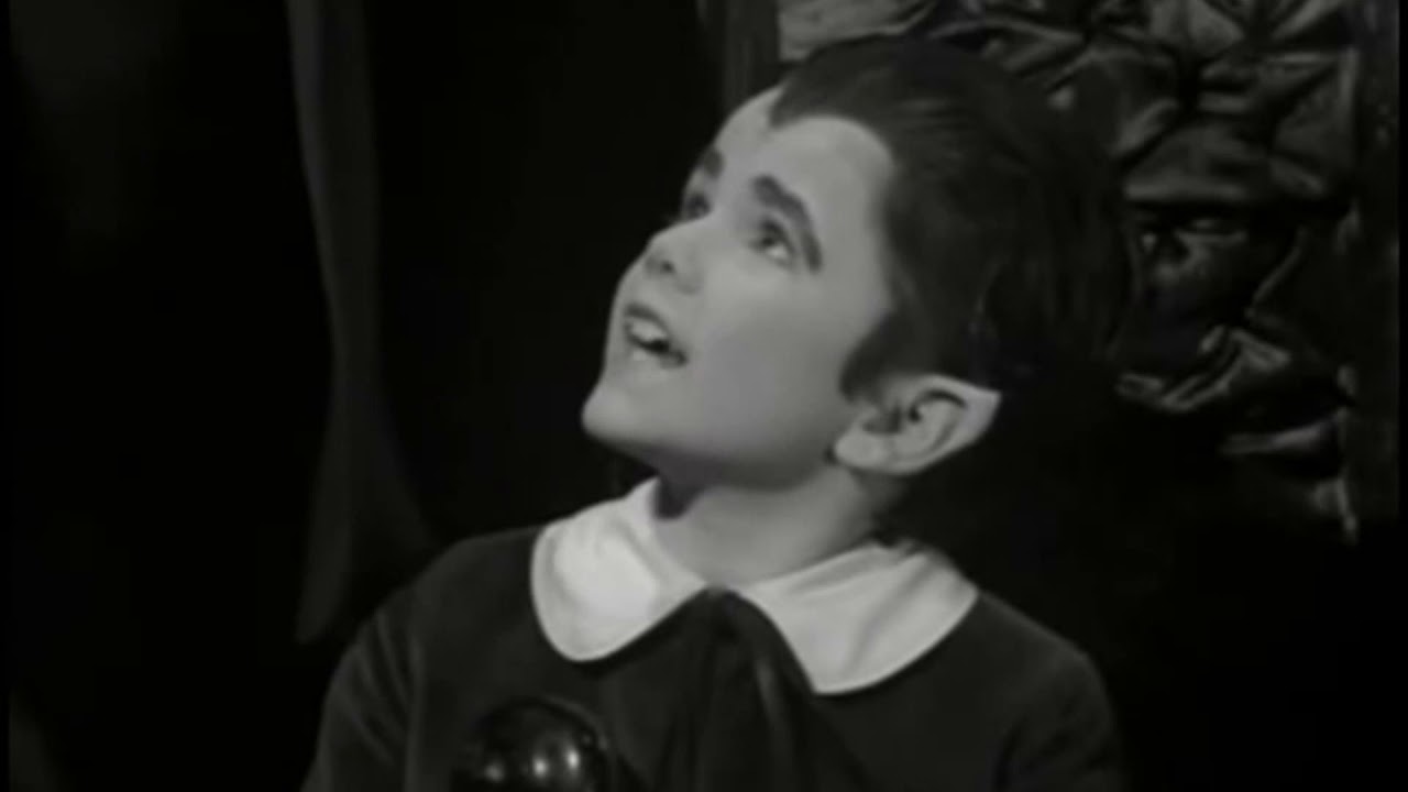 La Familia Monster    La mascota de Eddie