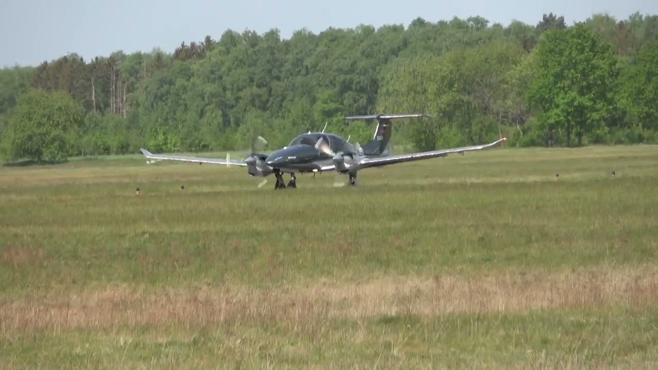 Diamond DA62 Takeoff Flugplatz Nordhorn-Lingen