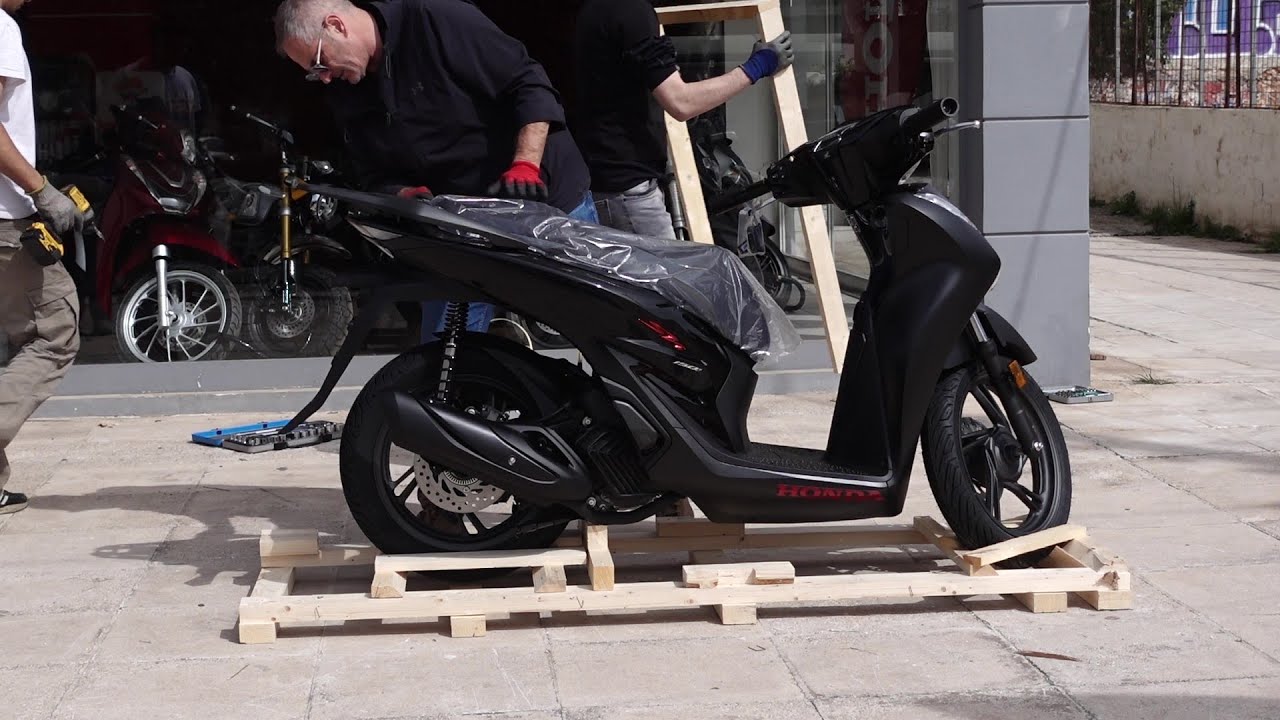 unboxing HONDA SH 150 BLACK NEW COLOR 2024