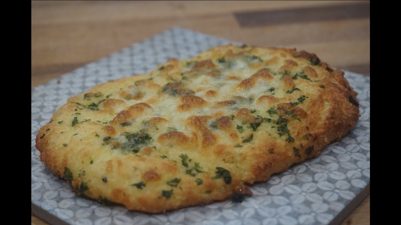 Low Carb/Keto Garlic Bread | 4g Carbs