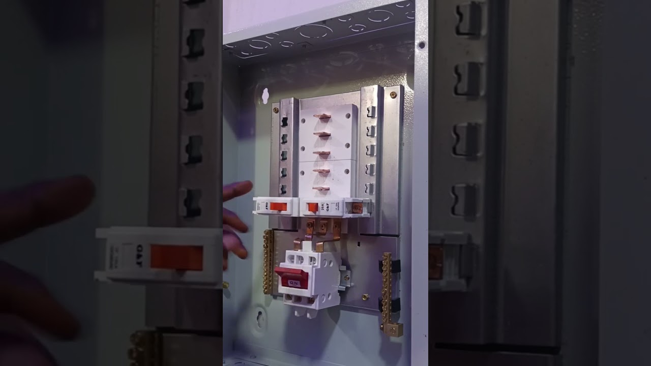 How to balance loads in Distribution Board