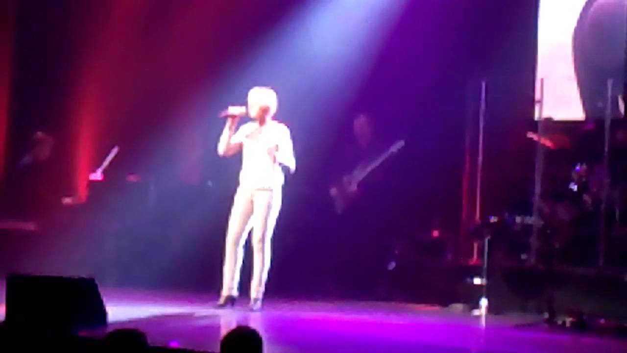 Impressie van Dana Winner in concert