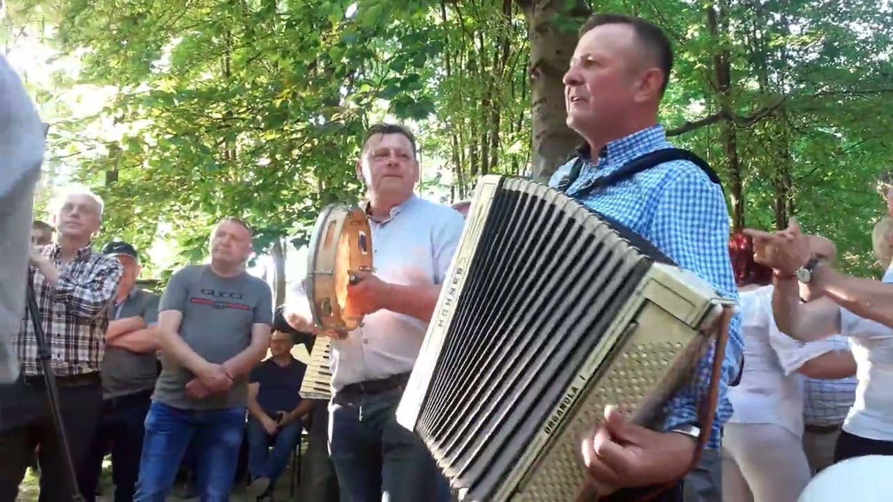 62 Dni Kolbergowskie. Przysucha 5 czerwca 2022 roku. Grają Radosław Stępień i Wojciech Ptaszek.