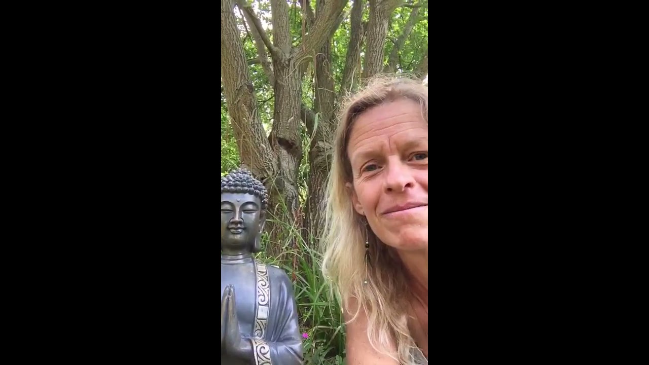 Tarisha introduces the Sannyasin Ceremony - Osho Leela Celebration