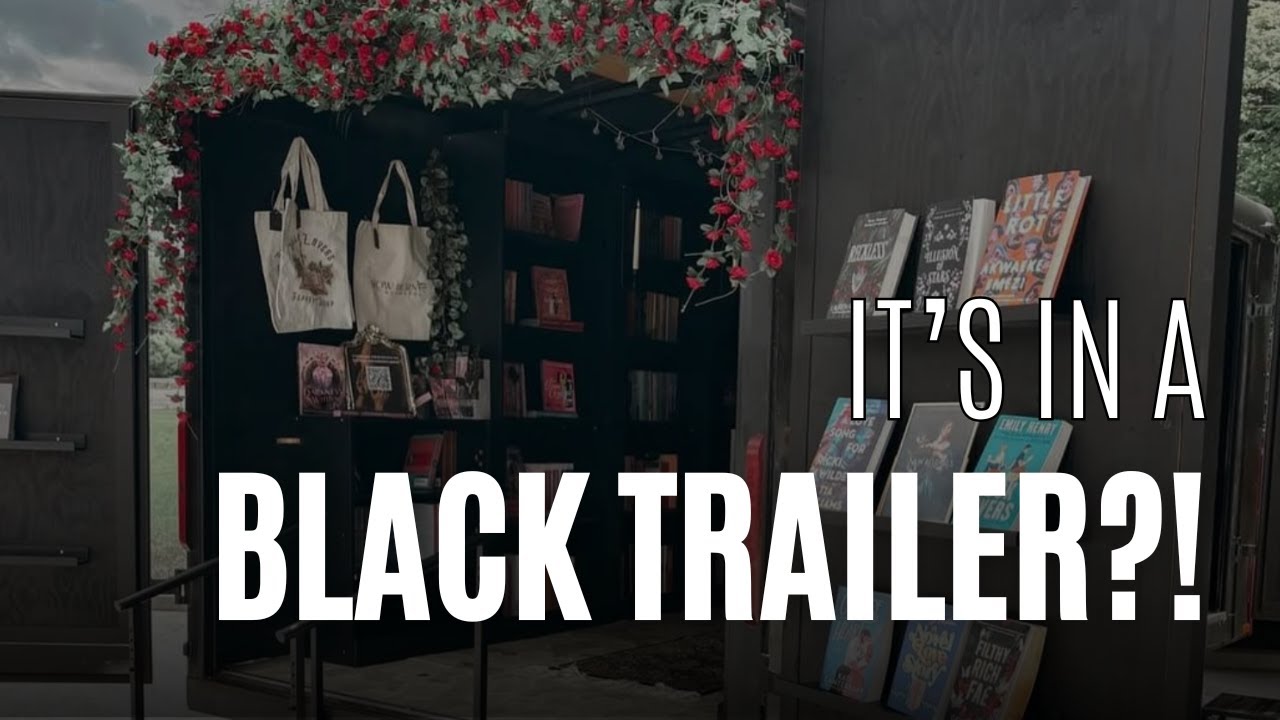 Inside a Romance-Only Bookstore on Wheels