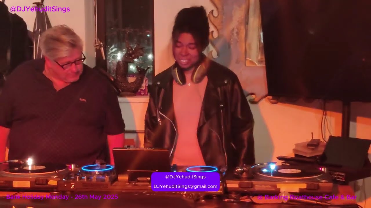 First Time DJing Vinyl @Barking Boathouse | Discovering records I didn't know I had | Singing | VLOG