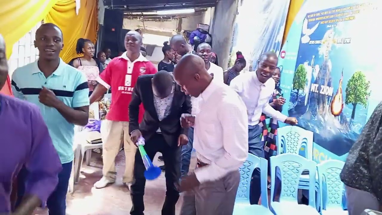 NAENDA MBELE PEKEE COMBINED PRAISE +254724166094