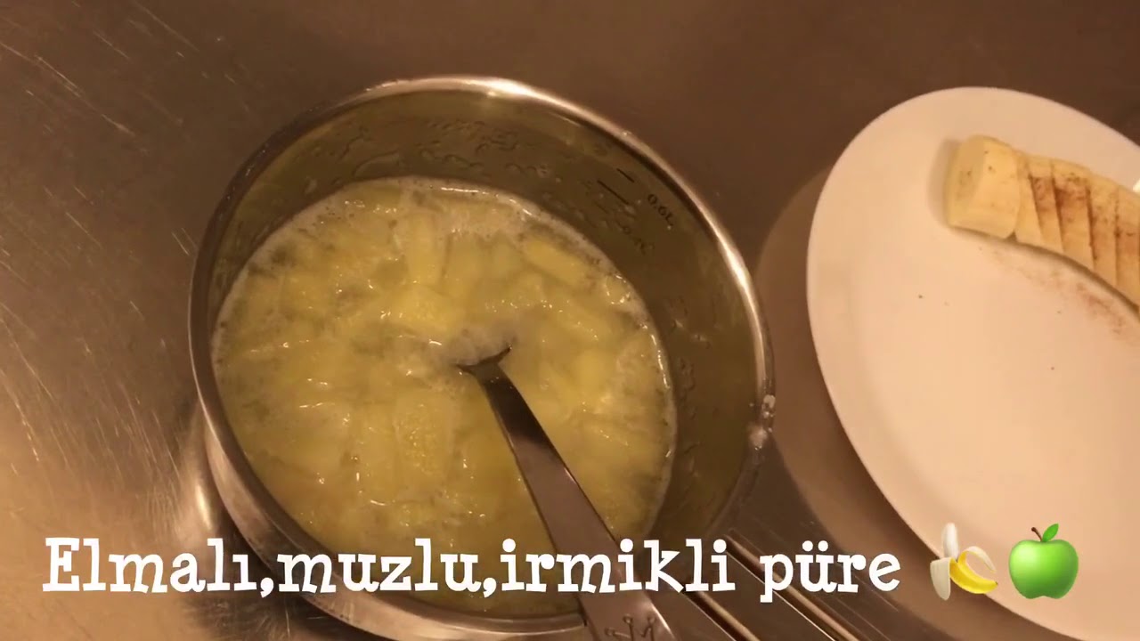 Elmalı muzlu irmikli püre - Bebek Mamasi