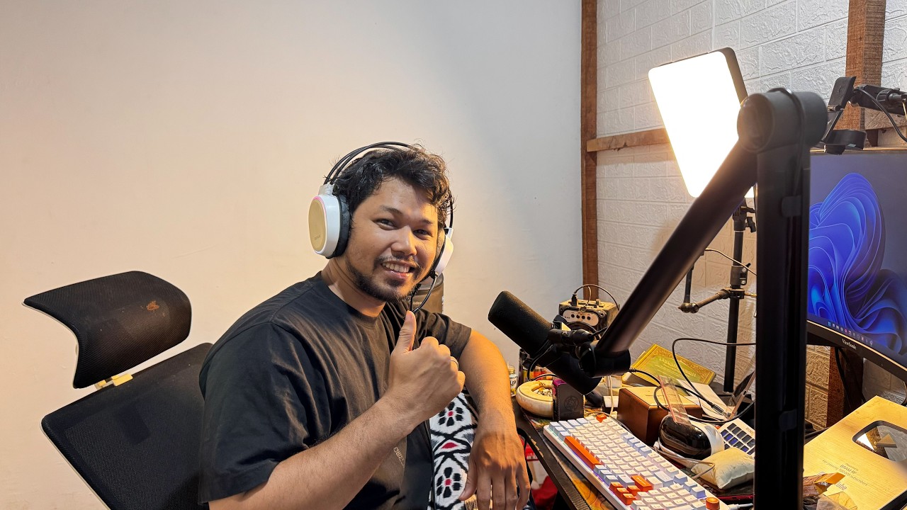 NGOBROL AJA BREEE