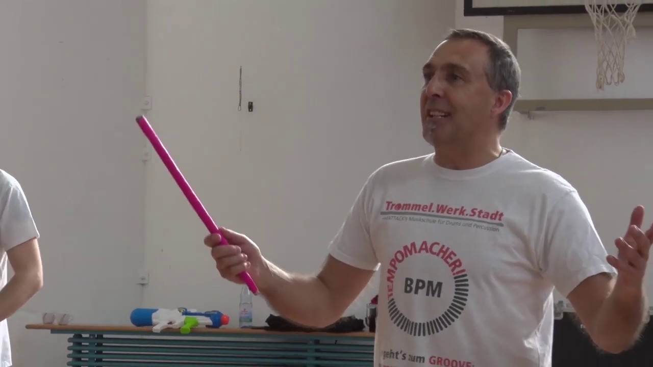 PUNKTum Trommelworkshop an der Novalis Grundschule in Hettstedt