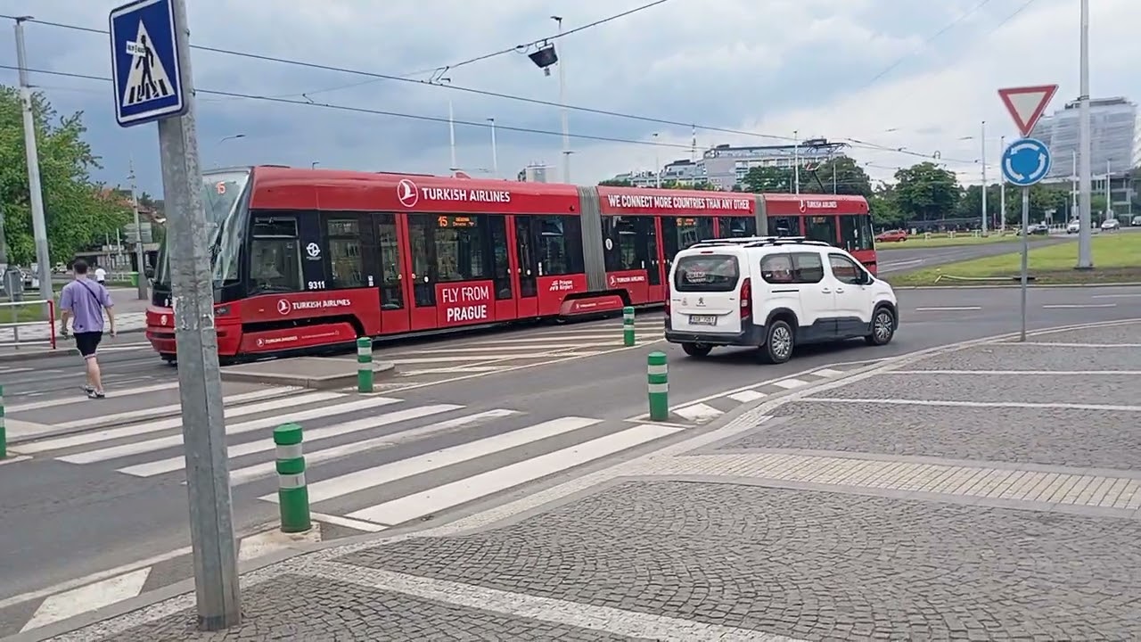 Train (Tram) in Praha