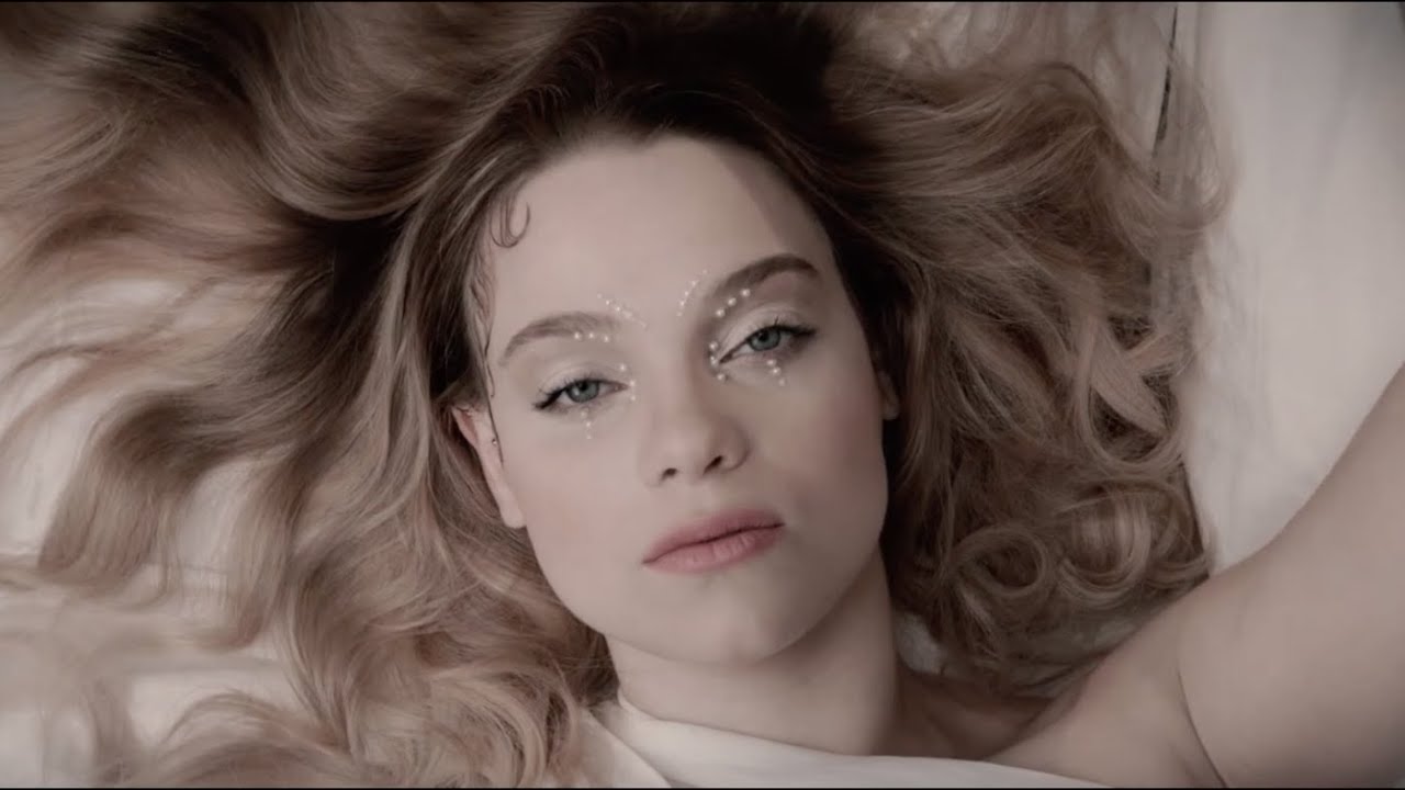 Mardoll - Cold Body [Official Music Video]