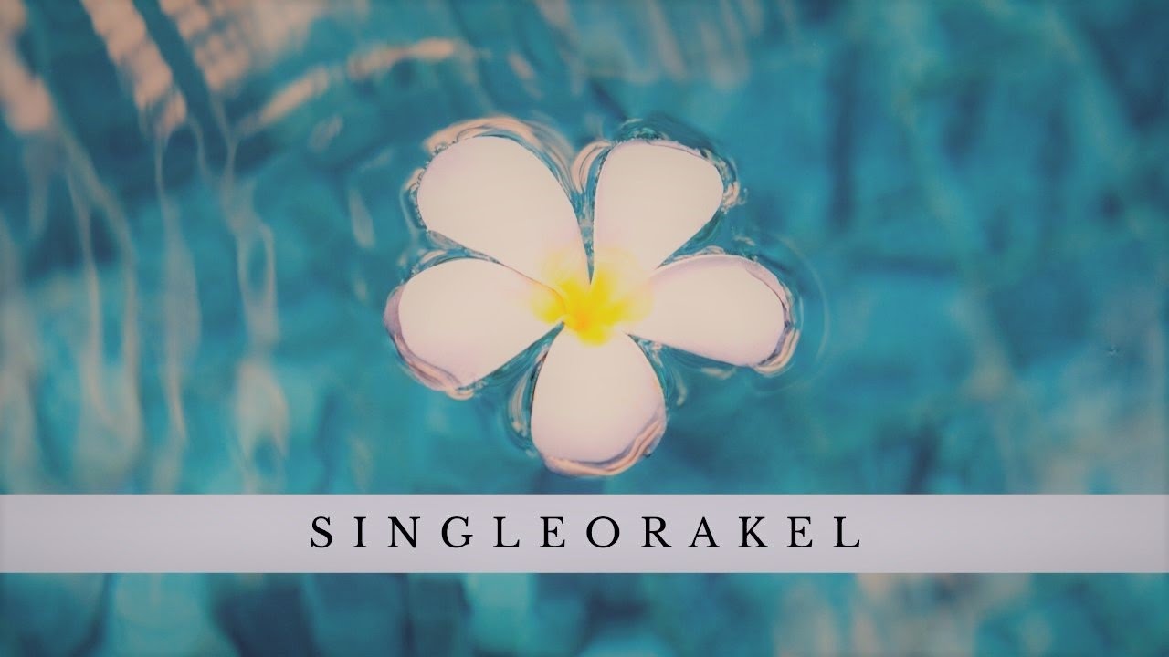 Liebesnachrichten für Singles | Jemand steht vor deiner Tür | Aus Freundschaft wird Liebe