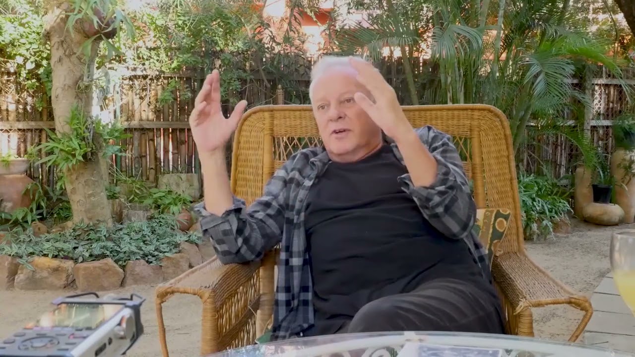 LICINIO AZEVEDO (História Oral do Cinema em Moçambique)