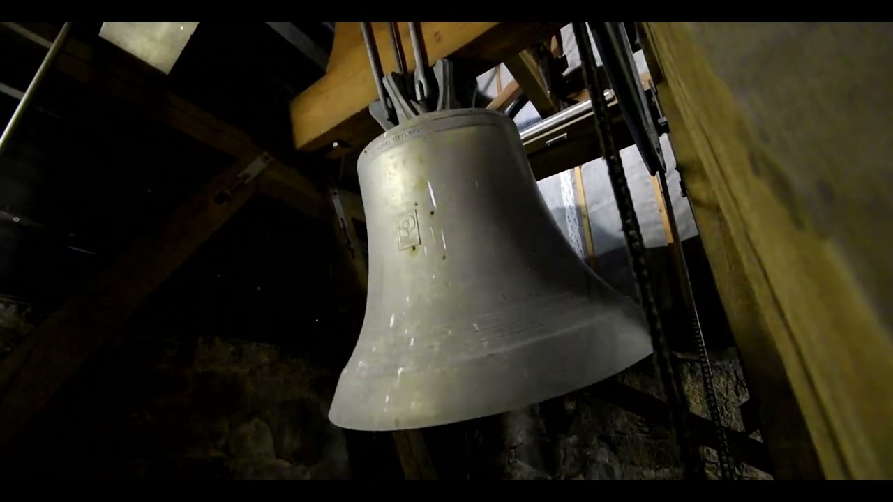 Tittling (D) Pfarrkirche zum St. Vitus -Glocken / Bells