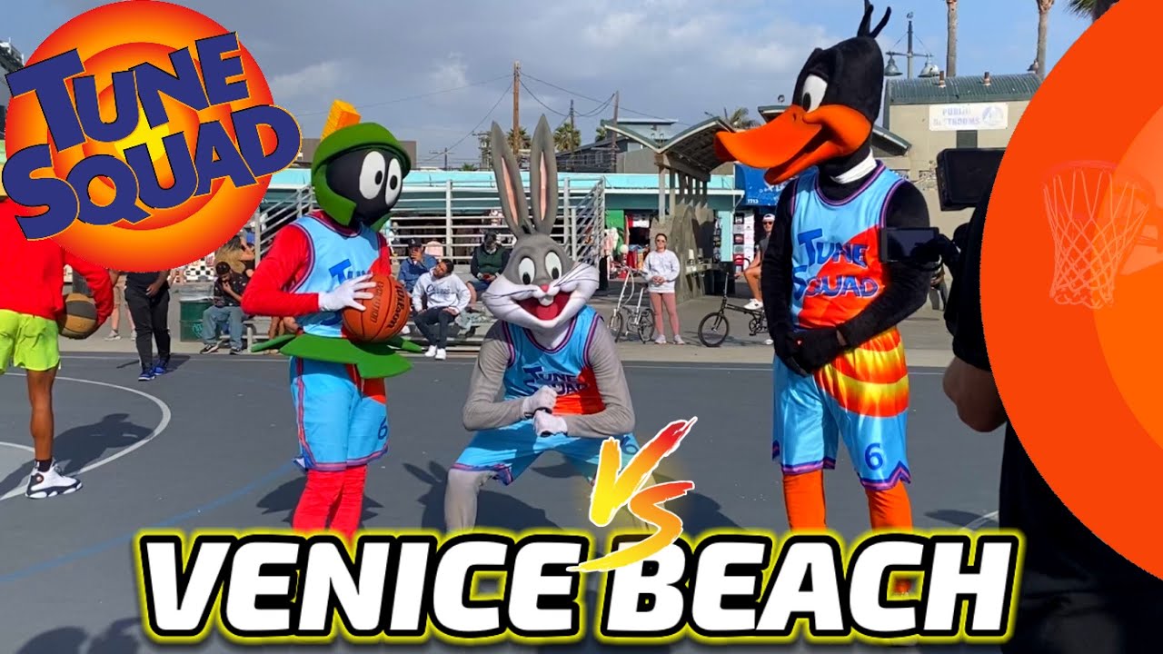 TUNE SQUAD VS. EVERYONE || ПРОФЕССОР БАГЗ БАННИ ВЕНИС-БИЧ (КОСМИЧЕСКИЙ ДЖЕМ В реале)