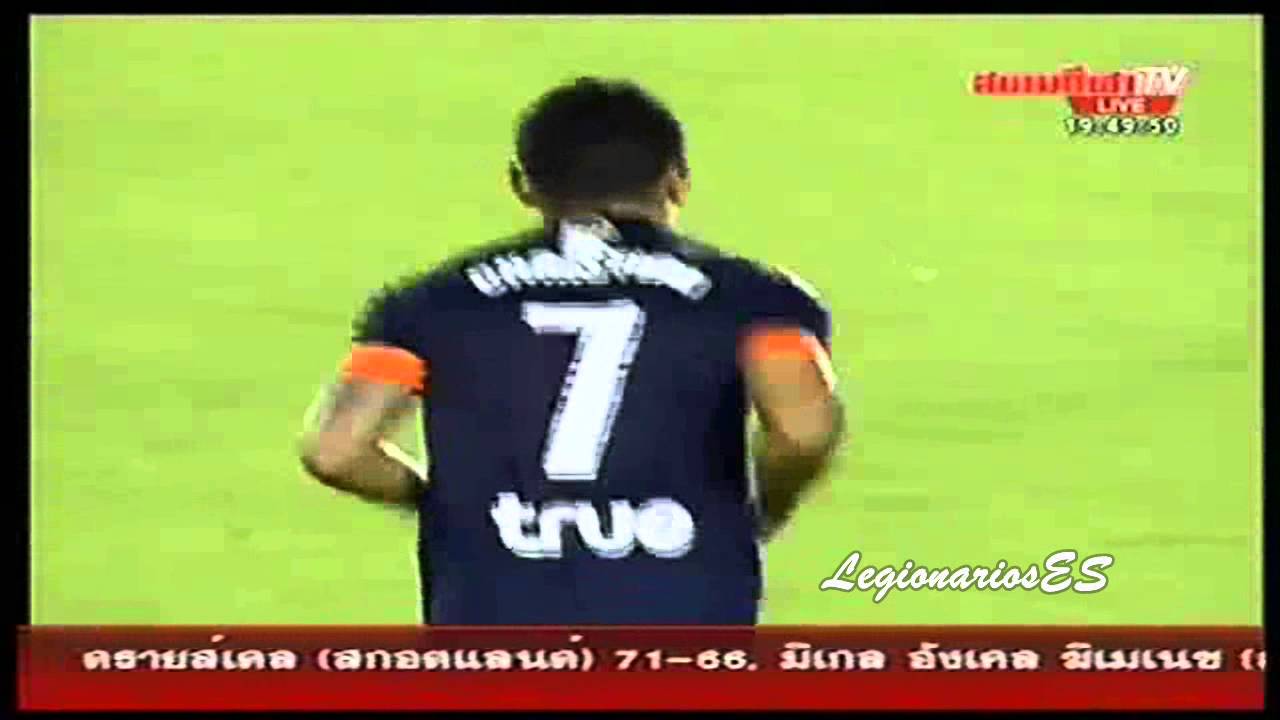 Gol de Christian Castillo - Suphanburi FC 2-0 Chainat FC - Liga Premier de Tailandia 08/06/2013