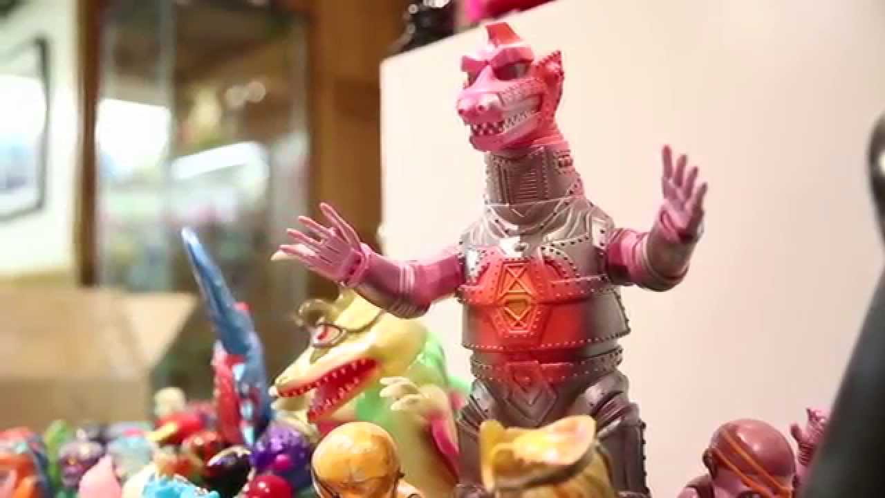 Interview with Gino Joukar |Toy Art Gallery|