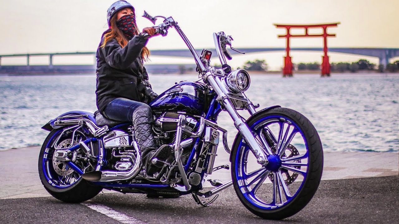 Harley-Davidson Breakout Rider Japan (Videos/Photos Miho&Nao)