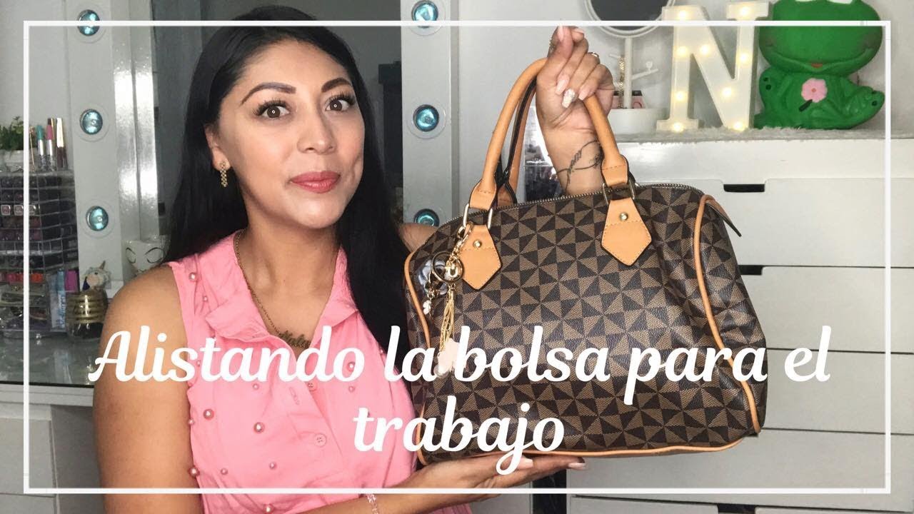 QUE LLEVO EN  MI BOLSA/ ALISTANDO MI BOLSA PARA EL TRABAJO