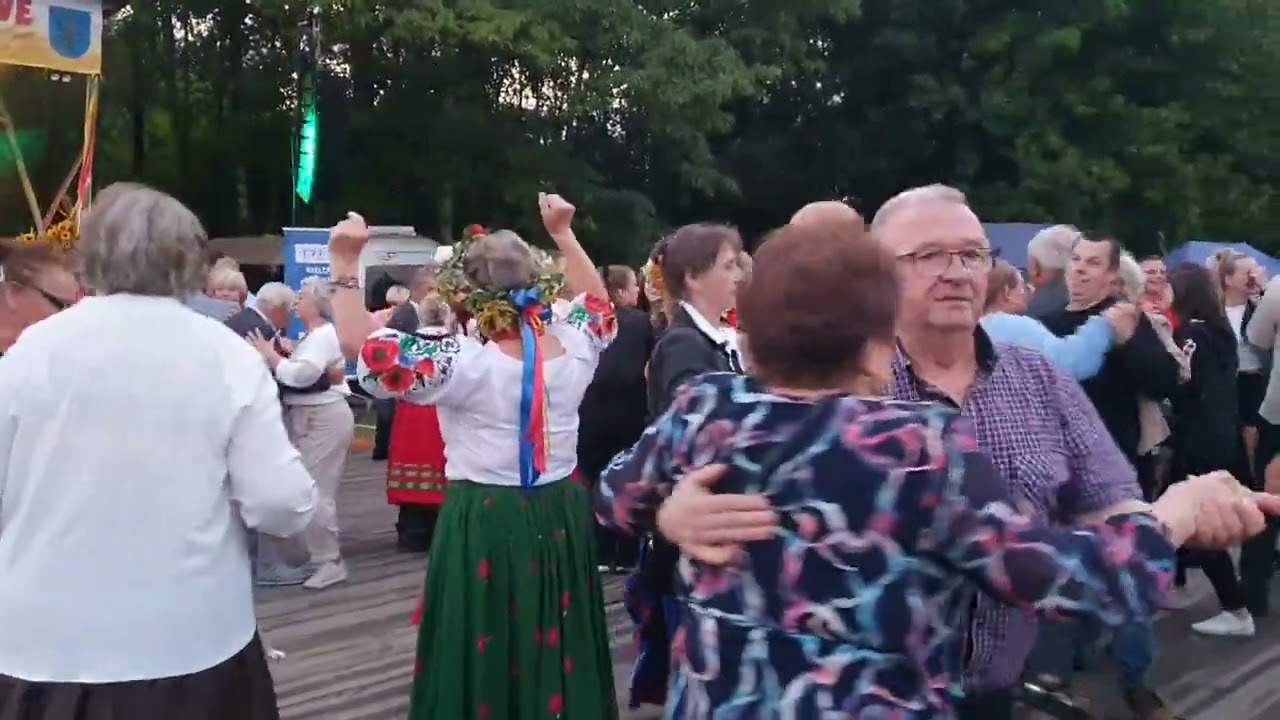   DOŻYNKI W MOSKORZEWIE z Kapelą Edwarda Goli z Sędziszowa