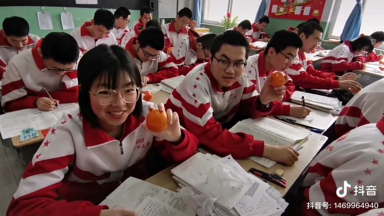Cao khảo 2021| Tôi mong bạn luôn cố gắng mỗi ngày để tuổi trẻ không trở nên vô nghĩa.
