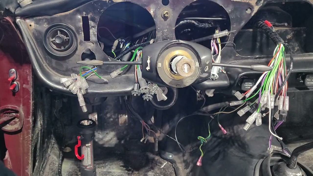 Triumph Tr6 highbeam testing and wiring.