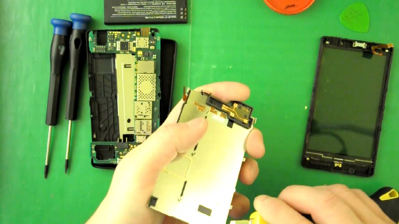 NOKIA lumia 820 LCD replacement