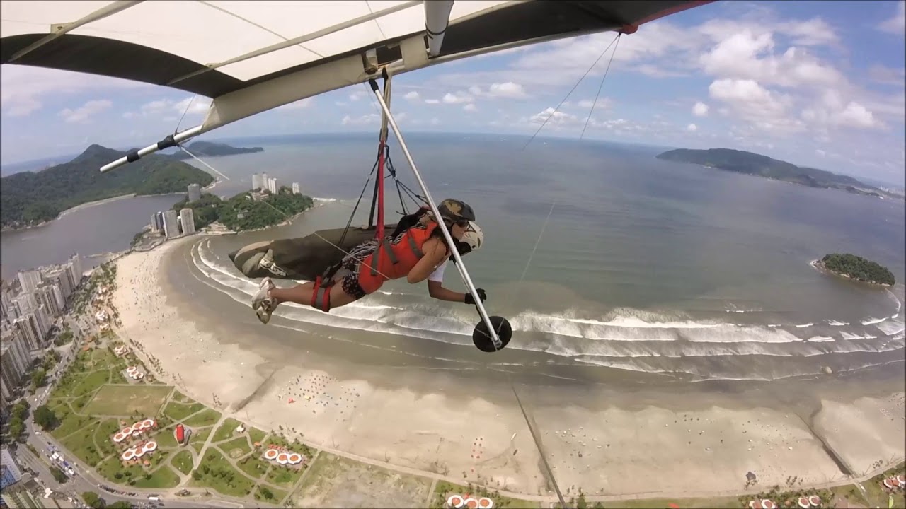 Voando de Asa Delta - Morro do Voturu&aacute; - S&atilde;o Vicente/SP
