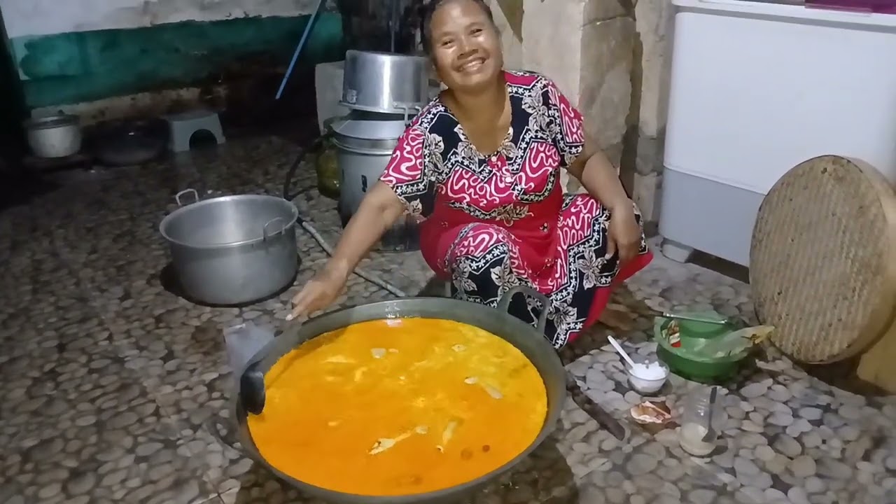 MASAK OPOR AYAM JAWA LAGI,PAS JUMAT BERKAH ATER² KANGGO TONGGO KIWO TENGEN