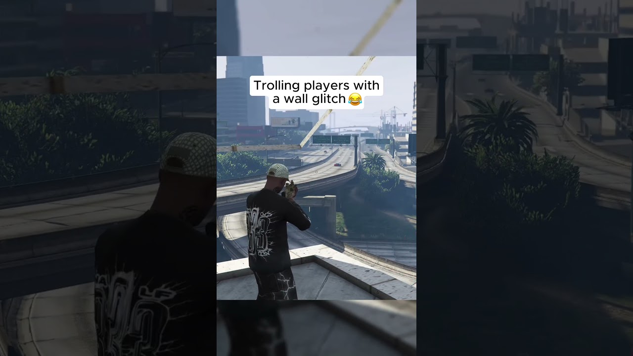 Trolling players with a wall glitch in GTA 😂