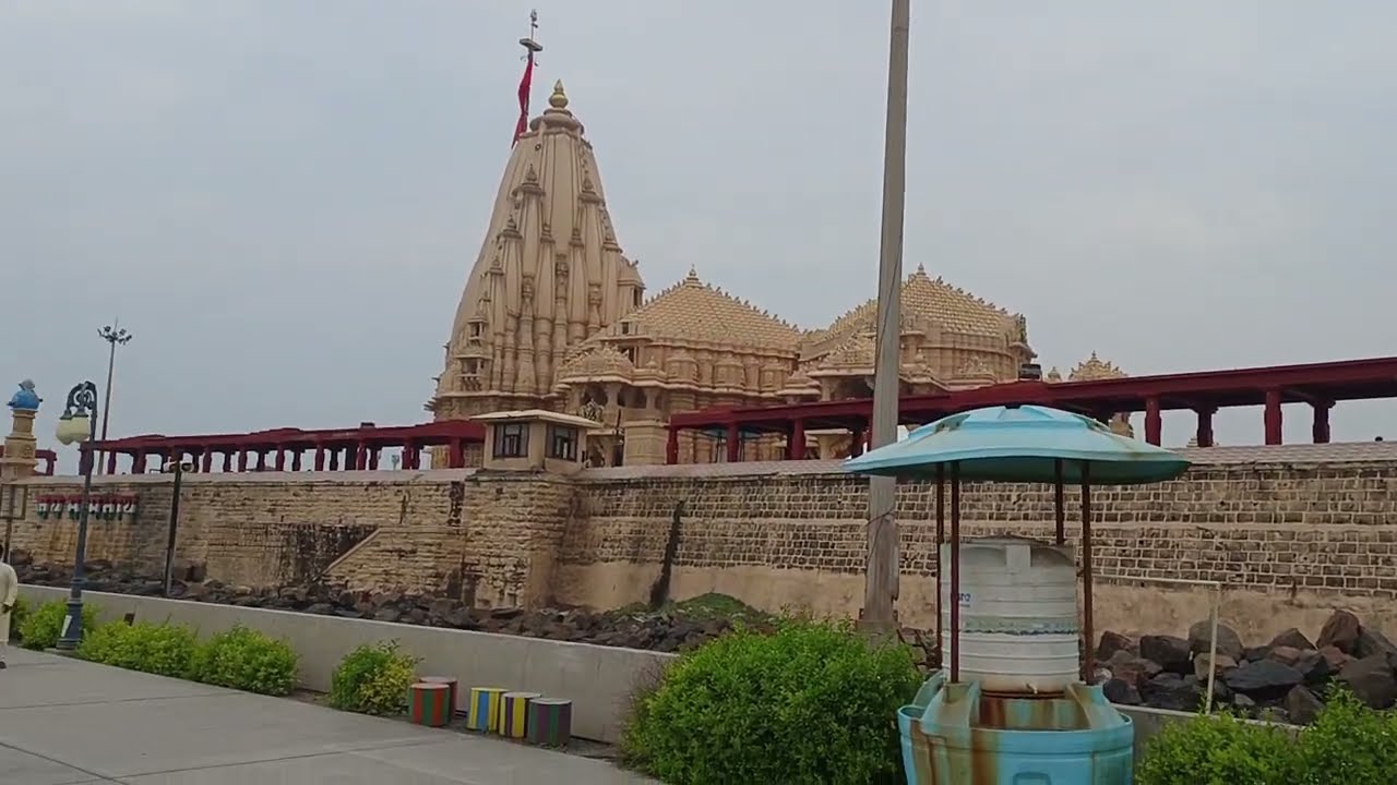 Exploring Somnath Temple: A Stunning Ocean View Retreat | Shree Somnath Jyotirlinga Temple