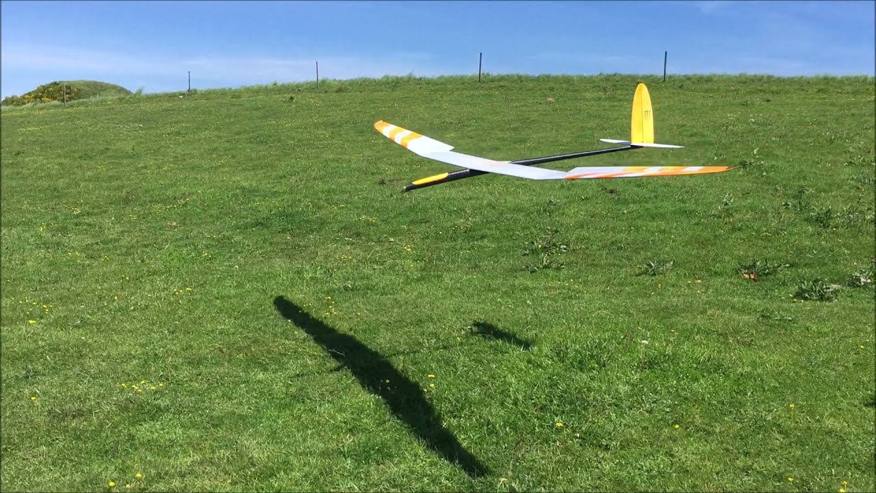 NAN Explorer 3,8 meter, maiden flight.