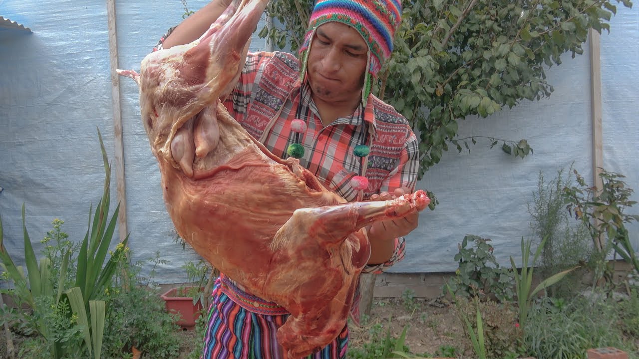 CORDERO AL HORNO BAJO TIERRA - CHOLO AQUILES